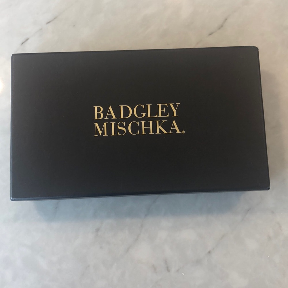 Badgley Mischka Wallet - Picture 2 of 7
